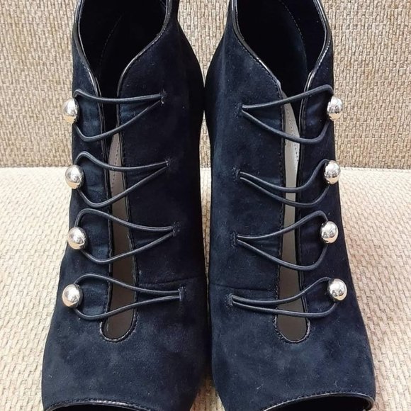 Size 7 Black WHBM PEYTON Open Toe High Heel Booties - Picture 2 of 4